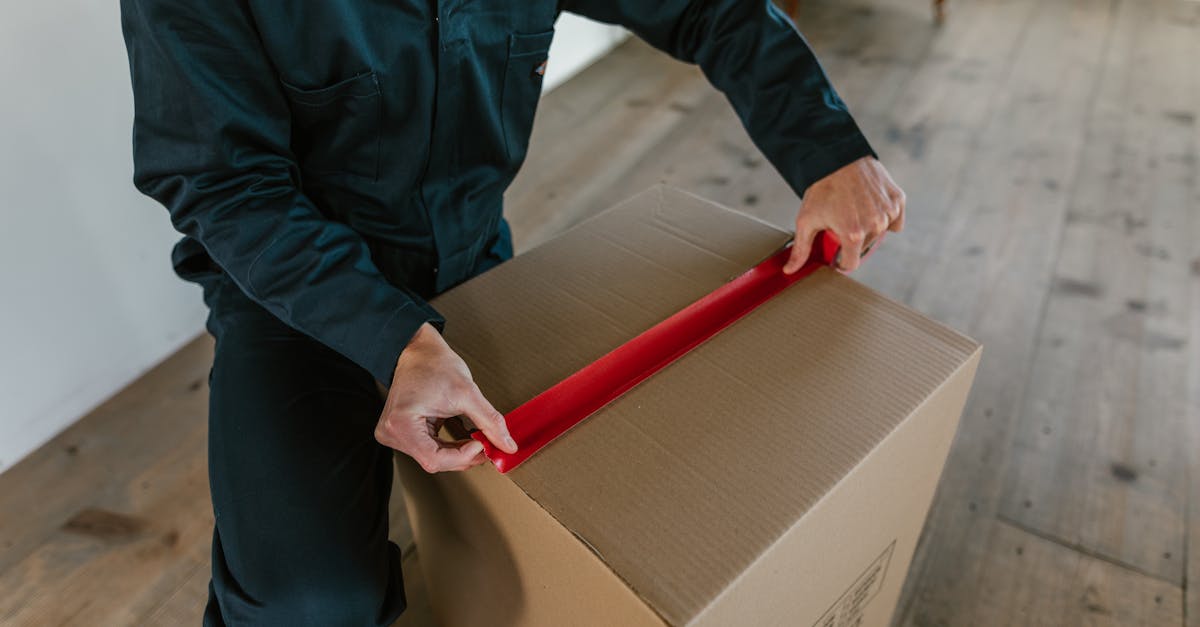 How to Choose the Right White Glove Furniture Delivery Service